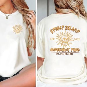 Alternative view of Retro Halloween Spooky Island T-Shirt