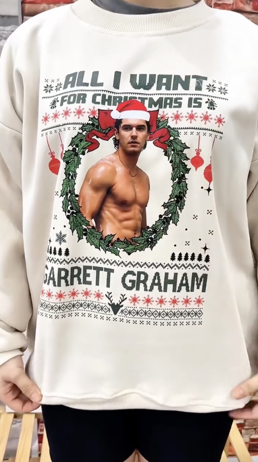 Off Campus Character Christmas Shirt Sweatshirt Hoodie | All I Want For Xmas Is - Image 2